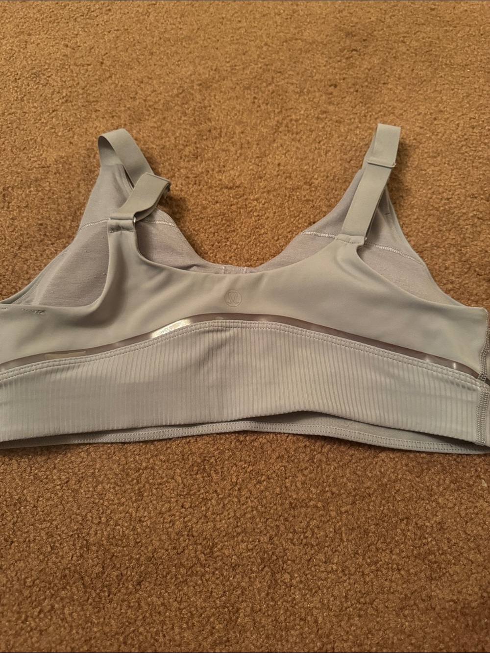 Lululemon Seamless Light Gray Sports Bra - Supportive Everyday Comfort